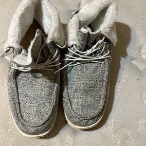 Cozy Gray Women's Slippers